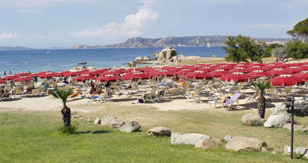Club Esse Residence Capo D'Orso Palau Eksteriør bilde