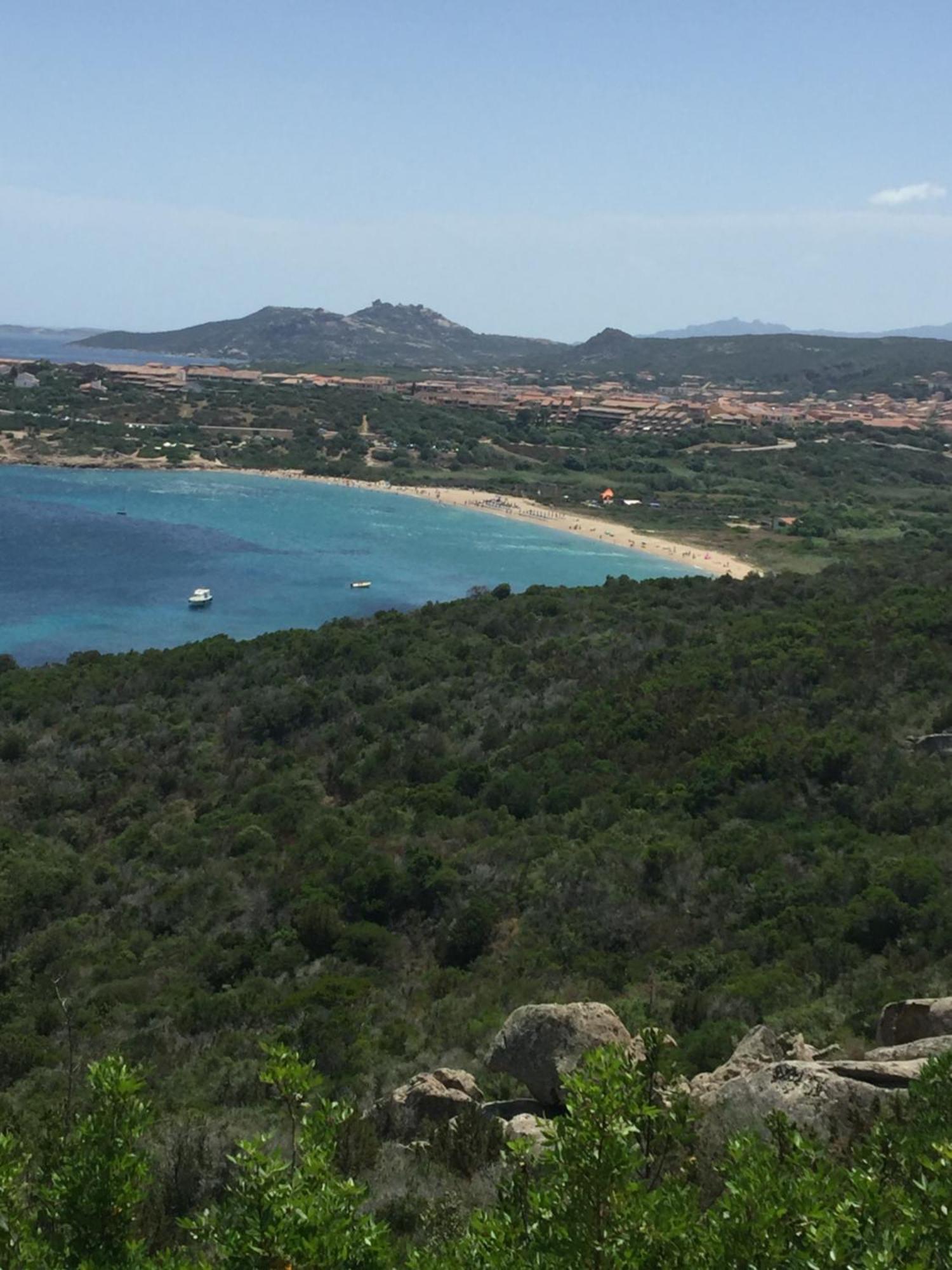 Club Esse Residence Capo D'Orso Palau Eksteriør bilde