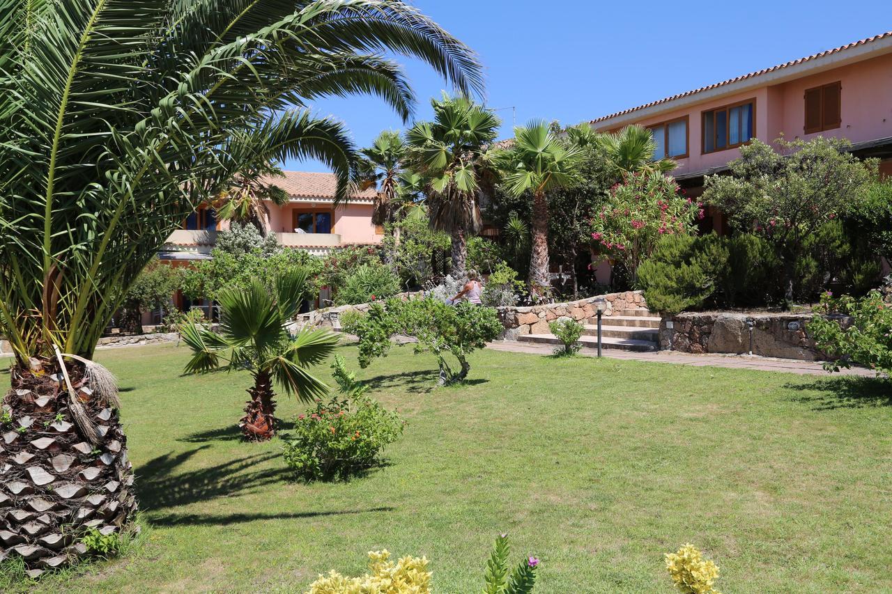 Club Esse Residence Capo D'Orso Palau Eksteriør bilde