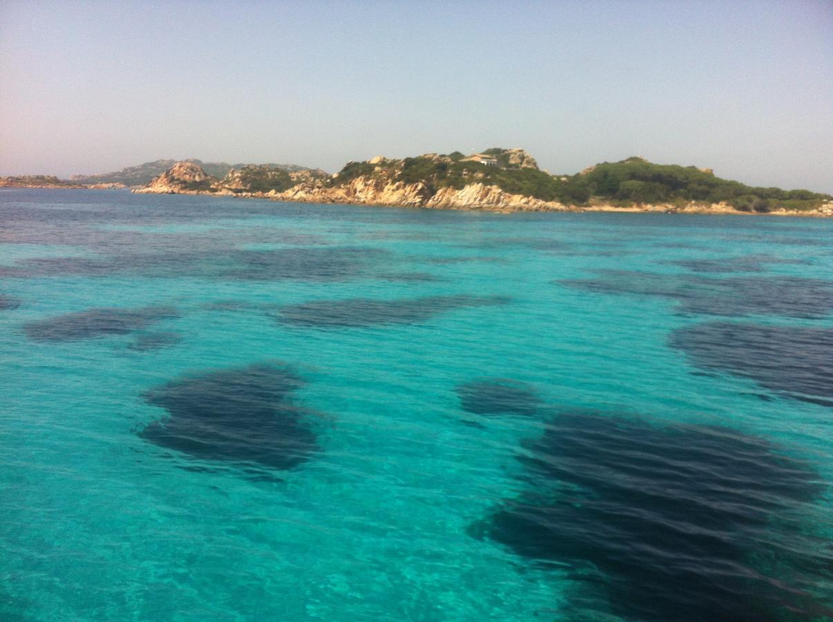 Club Esse Residence Capo D'Orso Palau Eksteriør bilde