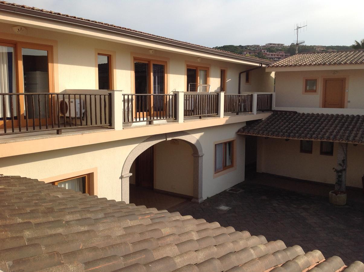 Club Esse Residence Capo D'Orso Palau Eksteriør bilde