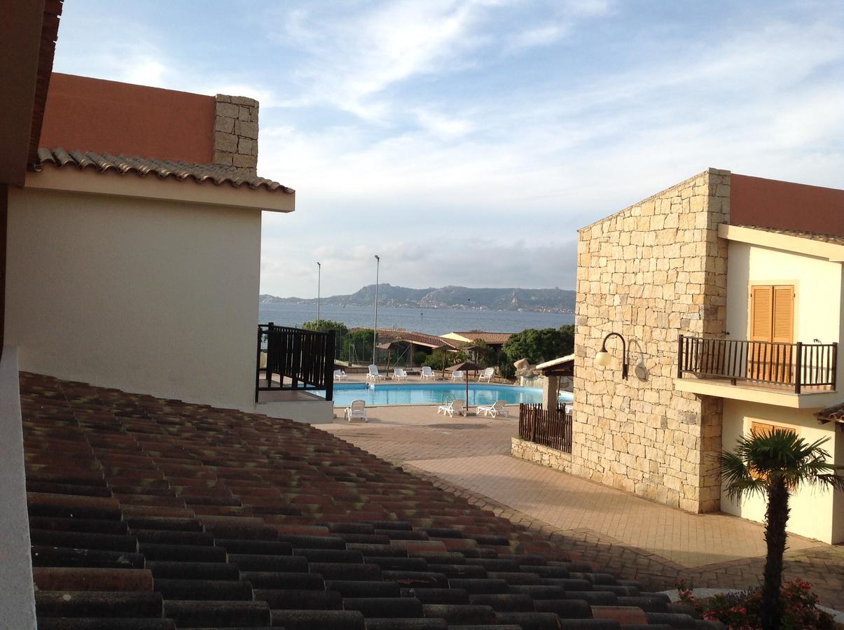 Club Esse Residence Capo D'Orso Palau Eksteriør bilde