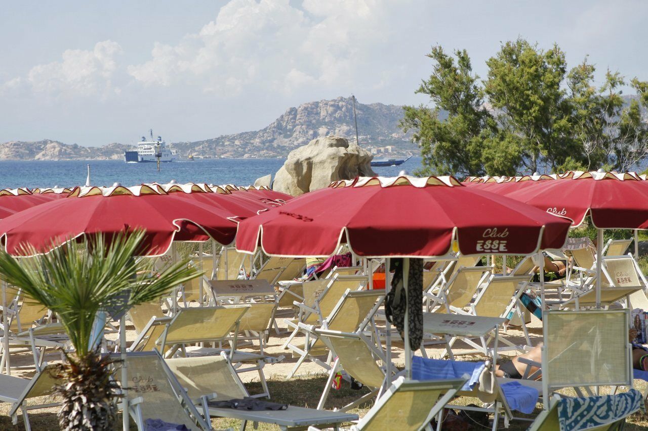 Club Esse Residence Capo D'Orso Palau Eksteriør bilde